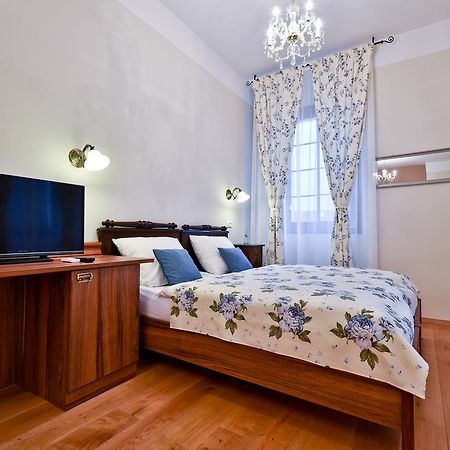 Guesthouse Bistra Vrhnika Exterior foto